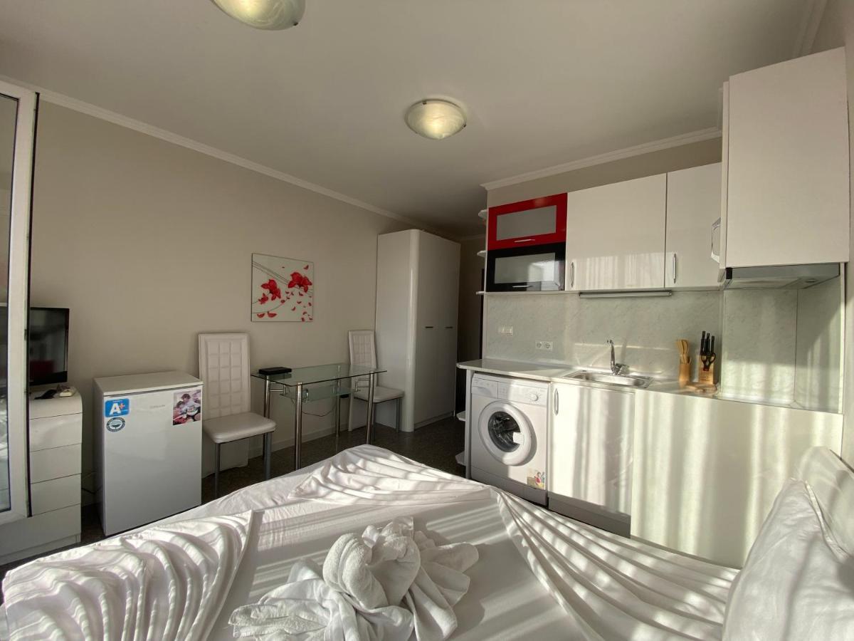 Private Cozy Studio Admiral Plaza C52 Sunny Beach Esterno foto